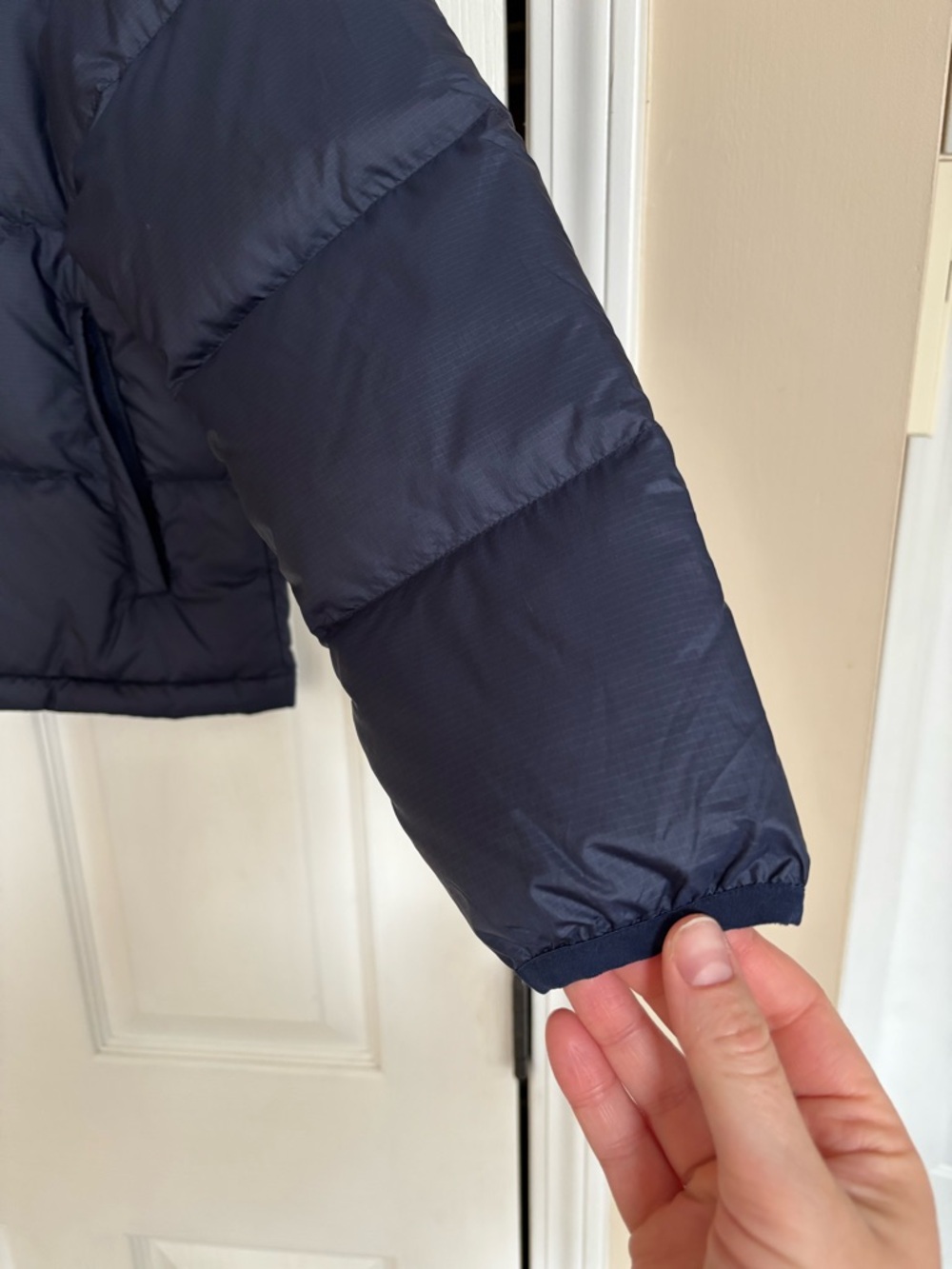 Outerknown Down Packable Daylight Rainbow Blue Ch… - image 5